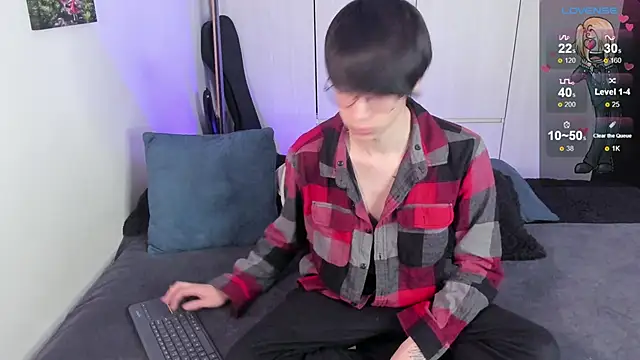 Snapshot of Aventure_Twinks chatting on 01/05/25, 06:02 Aventure Twinks online show from 01/05/25, 06:02