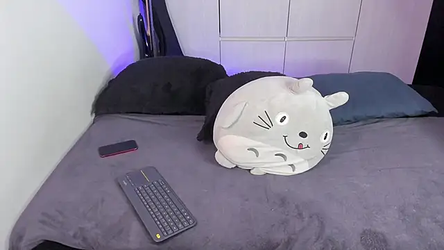 Snapshot of Aventure_Twinks chatting on 01/21/25, 01:43 Aventure Twinks online show from 01/21/25, 01:43