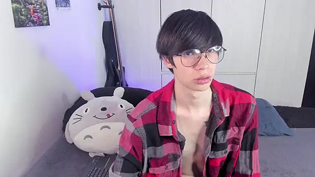 Snapshot of Aventure_Twinks chatting on 02/05/25, 06:15 Aventure Twinks online show from 02/05/25, 06:15