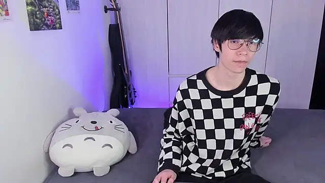 Snapshot of Aventure_Twinks chatting on 02/07/25, 07:59 Aventure Twinks online show from 02/07/25, 07:59