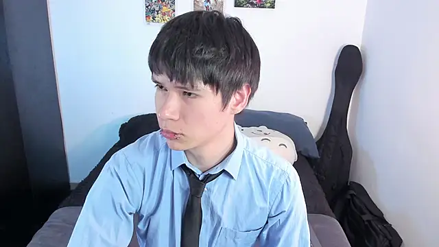 Snapshot of Aventure_Twinks chatting on 02/06/26, 03:44 Aventure Twinks online show from 02/06/26, 03:44