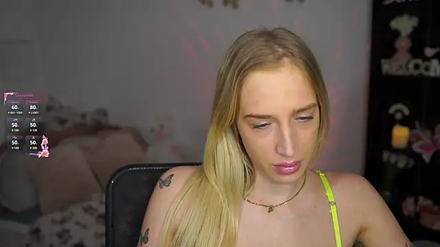 Nicolette  Shea  online show from 01/15/25, 09:13