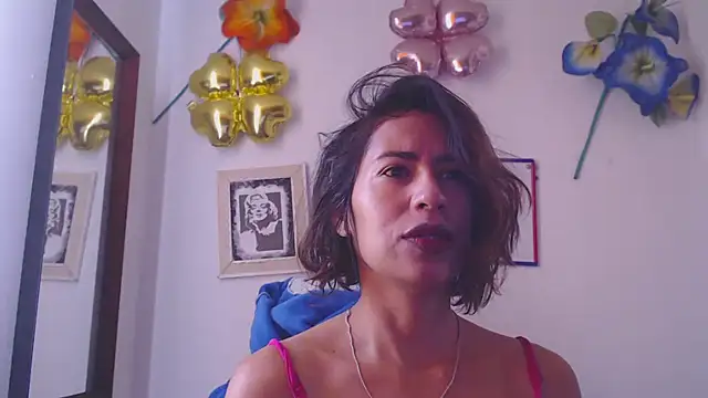 fantasty nylon online show from 02/13/25, 02:20