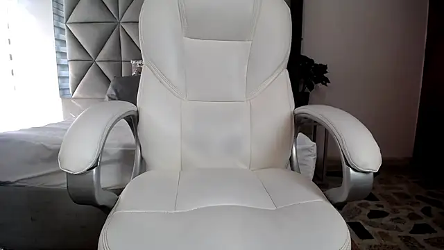 Snapshot of nina_pons chatting on 01/23/25, 09:07 nina pons online show from 01/23/25, 09:07