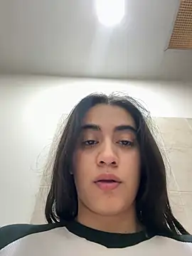 Snapshot of ZarahEvans chatting on 02/20/25, 09:42 ZarahEvans online show from 02/20/25, 09:42