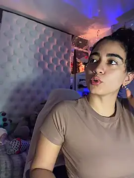 ZarahEvans online show from 05/08/26, 04:12