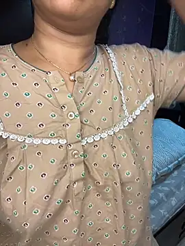 Snapshot of kannadatelugugirl chatting on 11/02/25, 05:15 kannadatelugugirl online show from 11/02/25, 05:15