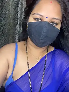 Snapshot of kannadatelugugirl chatting on 02/16/26, 12:40 kannadatelugugirl online show from 02/16/26, 12:40