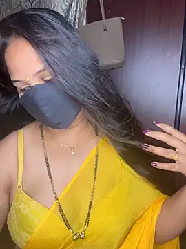 Snapshot of kannadatelugugirl chatting on 03/02/26, 12:35 kannadatelugugirl online show from 03/02/26, 12:35