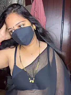 Snapshot of kannadatelugugirl chatting on 03/04/26, 12:27 kannadatelugugirl online show from 03/04/26, 12:27