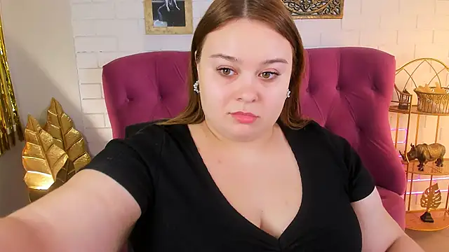 Snapshot of KimberlyMaran chatting on 01/12/25, 09:08 KimberlyMaran online show from 01/12/25, 09:08