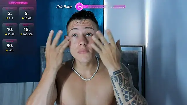 Snapshot of Muscle_King_Cum chatting on 02/03/25, 01:08 Muscle King Cum online show from 02/03/25, 01:08