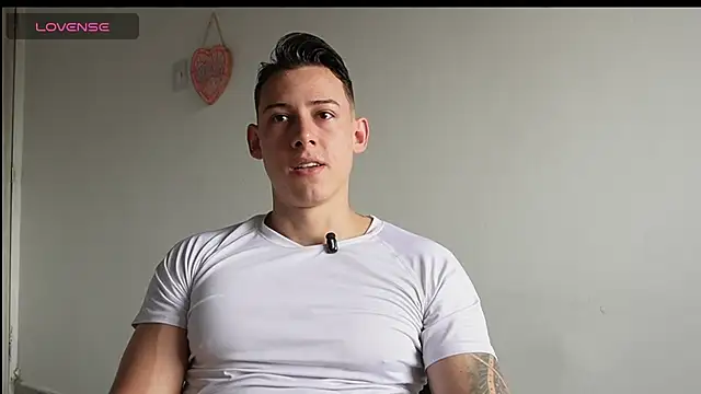 Muscle King Cum online show from 06/18/26, 01:26