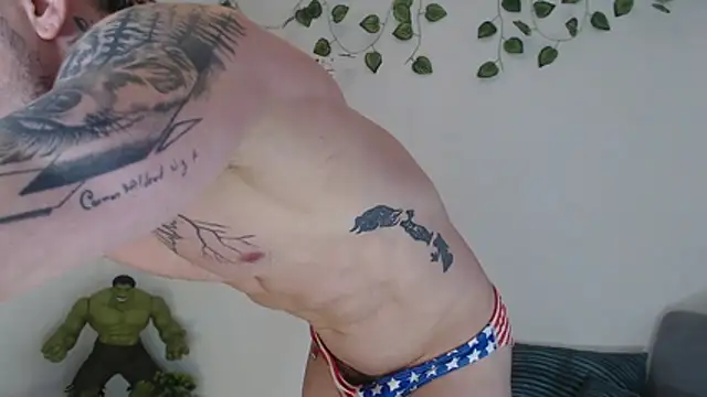 Angel bran online show from 10/25/25, 07:08