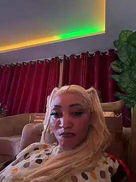 Candiey001 online show from 07/07/26, 09:08