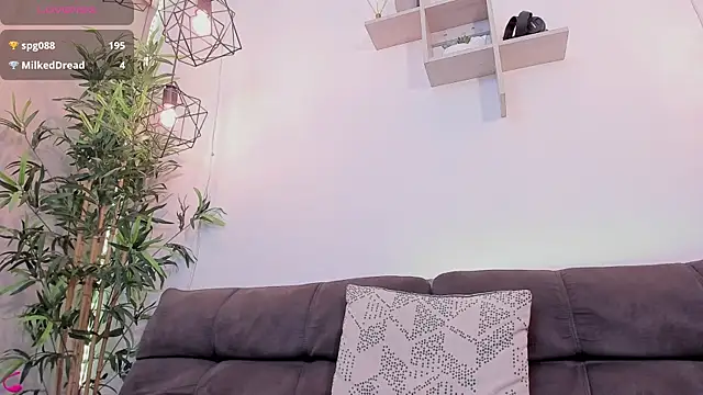 SebastianVilla  online show from 03/06/25, 01:37