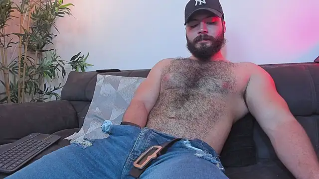 SebastianVilla  online show from 06/07/26, 12:15
