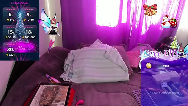 Kenia oz online show from 12/18/24, 01:34