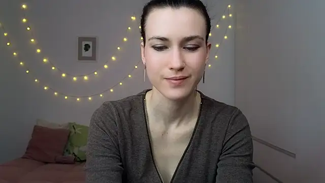 AliciaNewell online show from 06/06/26, 03:39