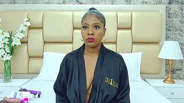 AlisonTravis online show from 12/22/24, 03:44