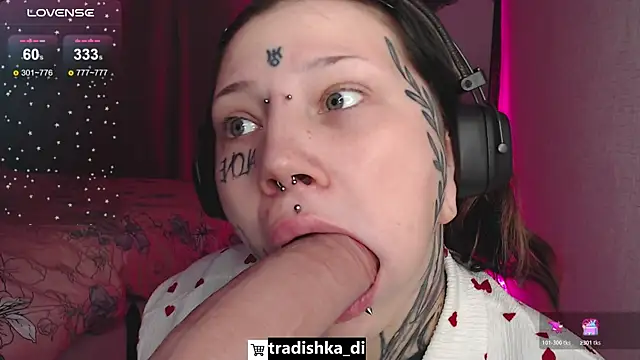 Snapshot of tradishka chatting on 11/29/25, 08:01 tradishka online show from 11/29/25, 08:01