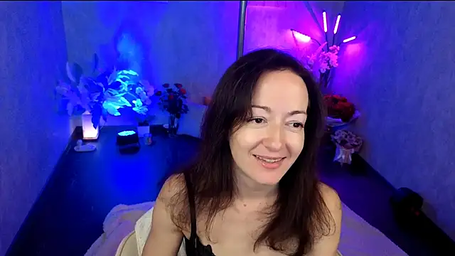 kimberlyray777 online show from 06/08/26, 08:48