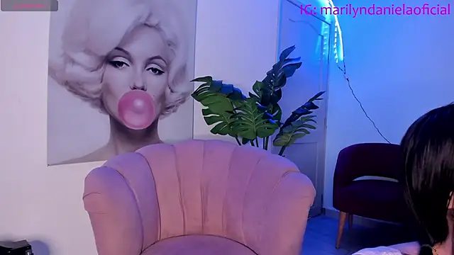 Marily Daniela  online show from 12/29/24, 09:41