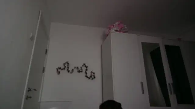 Snapshot of KaylaLaine chatting on 10/21/25, 05:52 KaylaLaine online show from 10/21/25, 05:52