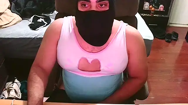 Snapshot of babykayla972 chatting on 02/14/26, 09:17 babykayla972 online show from 02/14/26, 09:17