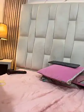 Hannagarces online show from 05/11/26, 02:45