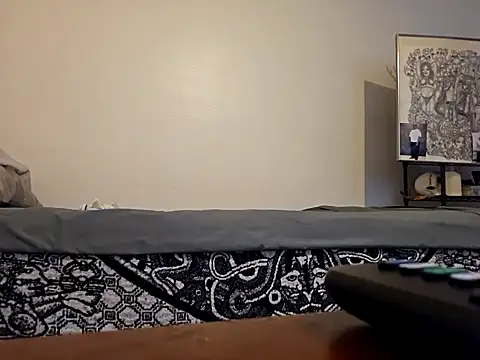 Snapshot of anyway2cum chatting on 02/02/25, 09:51 anyway2cum online show from 02/02/25, 09:51