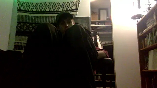 Snapshot of spicylaboi chatting on 01/13/26, 02:22 spicylaboi online show from 01/13/26, 02:22