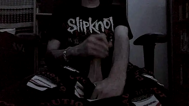 Snapshot of spicylaboi chatting on 02/25/26, 12:20 spicylaboi online show from 02/25/26, 12:20