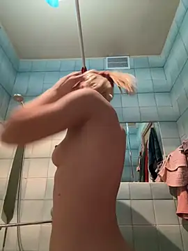 LikaCat online show from 03/09/25, 03:54