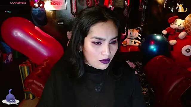 kureiji hentaii online show from 11/19/25, 11:27