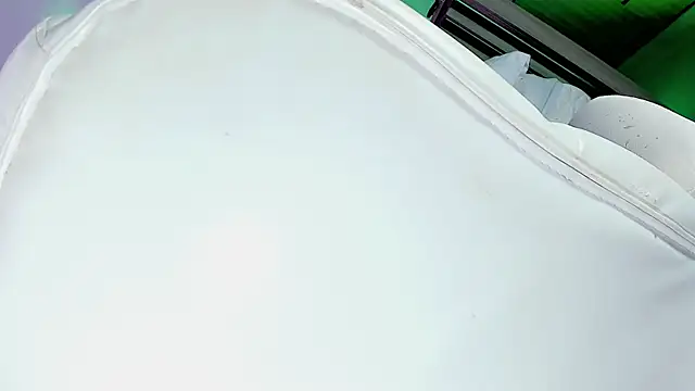 Snapshot of Ashlycuute chatting on 02/01/25, 07:36 Ashlycuute online show from 02/01/25, 07:36