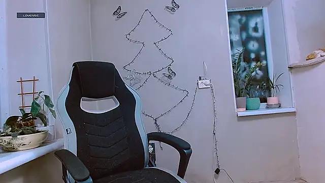 Snapshot of RosaJil chatting on 01/06/26, 05:27 RosaJil online show from 01/06/26, 05:27