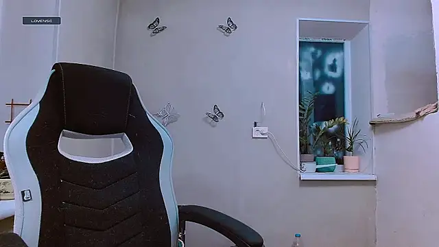 Snapshot of RosaJil chatting on 01/15/26, 03:16 RosaJil online show from 01/15/26, 03:16