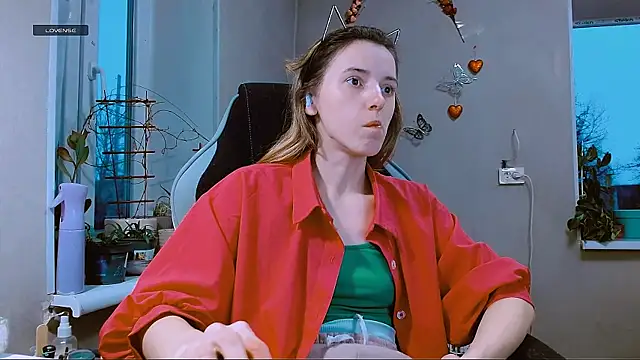 Snapshot of RosaJil chatting on 03/03/26, 04:02 RosaJil online show from 03/03/26, 04:02