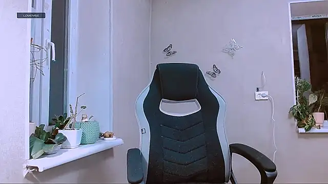 Snapshot of RosaJil chatting on 03/15/26, 05:52 RosaJil online show from 03/15/26, 05:52