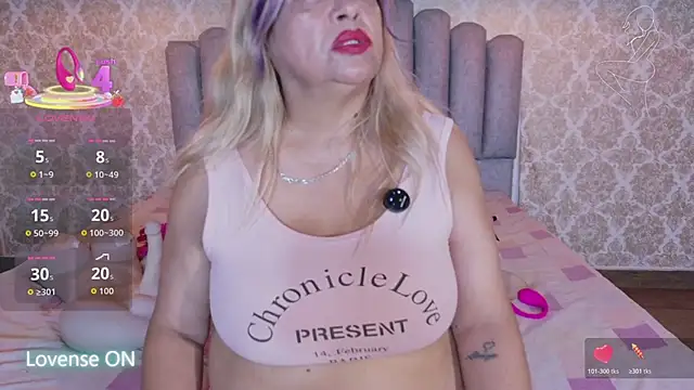 Snapshot of Natasha_699 chatting on 03/06/26, 09:22 Natasha 699 online show from 03/06/26, 09:22