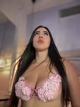 MarianaBenz online show from 03/13/25, 03:11