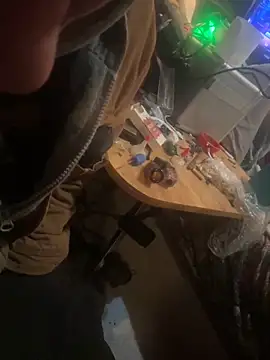 Snapshot of Followthepiper chatting on 11/30/25, 04:22 Followthepiper online show from 11/30/25, 04:22