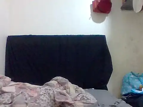 honeypotsweet online show from 07/04/26, 12:00