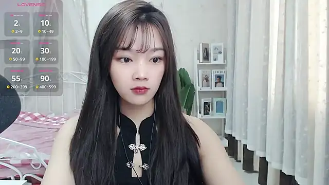 Snapshot of Jenny-Z chatting on 03/06/25, 05:03 Jenny-Z online show from 03/06/25, 05:03