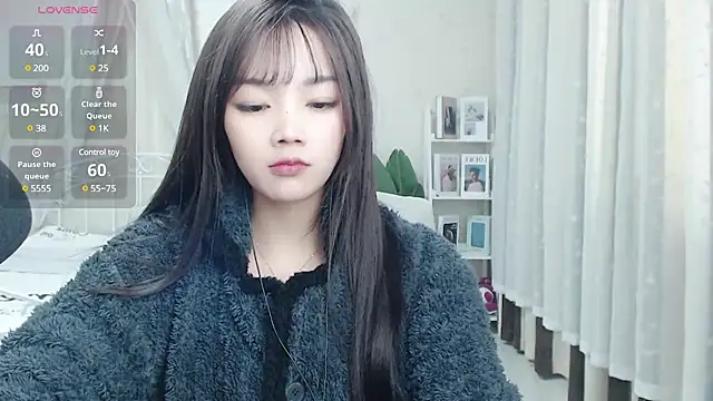 Snapshot of Jenny-Z chatting on 03/20/25, 05:13 Jenny-Z online show from 03/20/25, 05:13