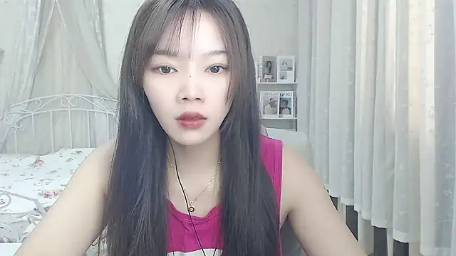 Snapshot of Jenny-Z chatting on 10/01/25, 01:55 Jenny-Z online show from 10/01/25, 01:55