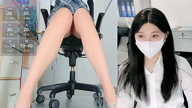 Snapshot of -DIO-DIO- chatting on 01/13/26, 11:26 -DIO-DIO- online show from 01/13/26, 11:26