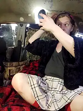 Snapshot of shadow199393 chatting on 02/14/25, 08:05 shadow199393 online show from 02/14/25, 08:05