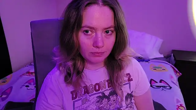 Snapshot of InternetFairy_XO chatting on 02/03/26, 04:32 InternetFairy XO online show from 02/03/26, 04:32